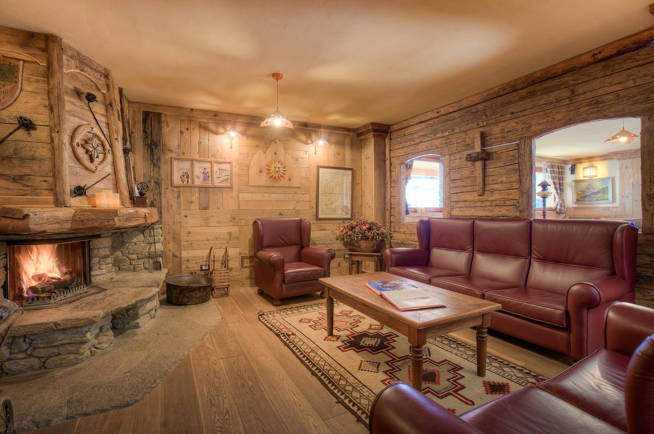 Hotel Meuble Mon Reve เบรยล์-แชร์วิเนีย ภายนอก รูปภาพ