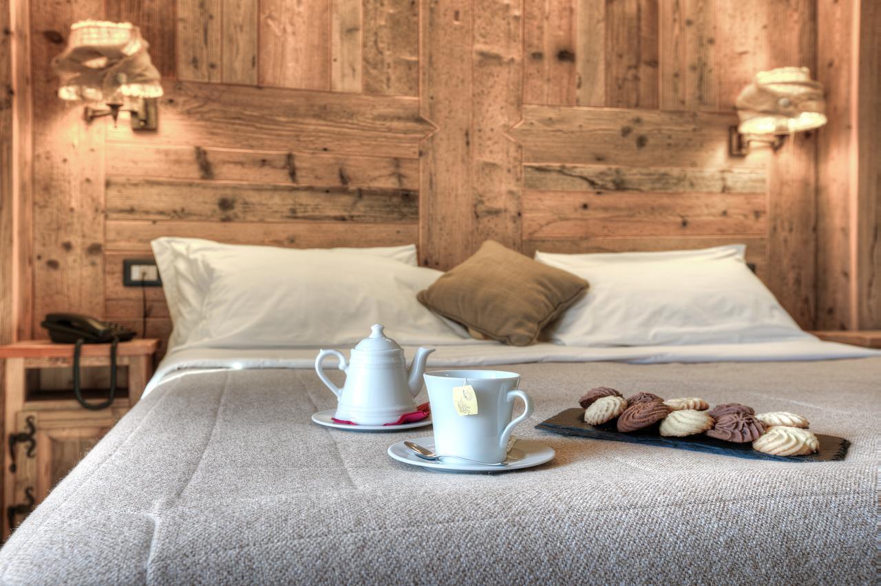 Hotel Meuble Mon Reve เบรยล์-แชร์วิเนีย ภายนอก รูปภาพ