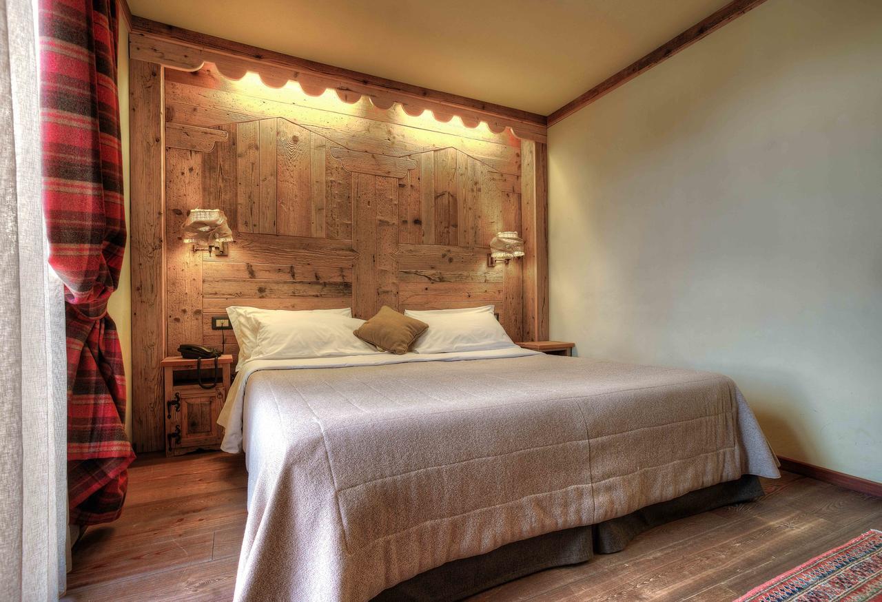 Hotel Meuble Mon Reve เบรยล์-แชร์วิเนีย ภายนอก รูปภาพ