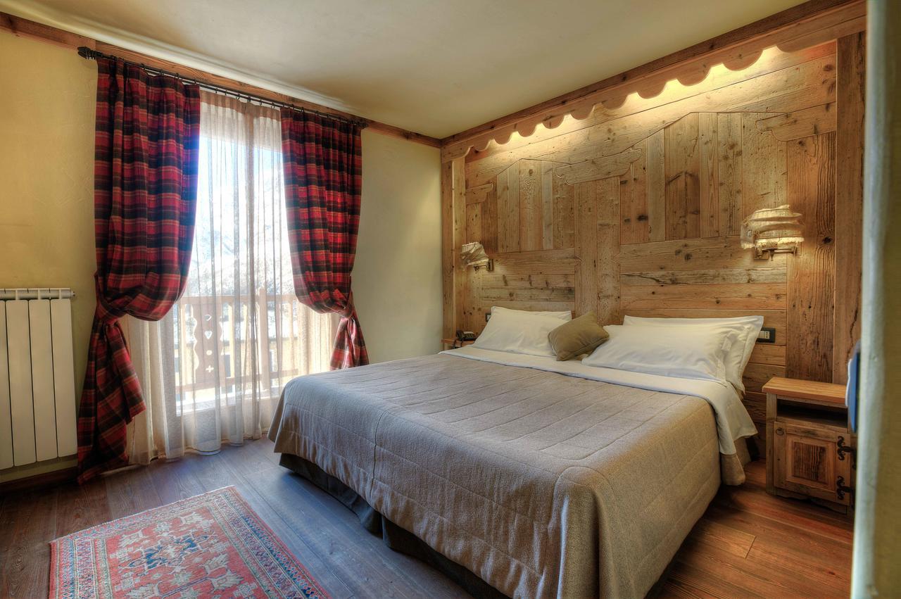 Hotel Meuble Mon Reve เบรยล์-แชร์วิเนีย ภายนอก รูปภาพ
